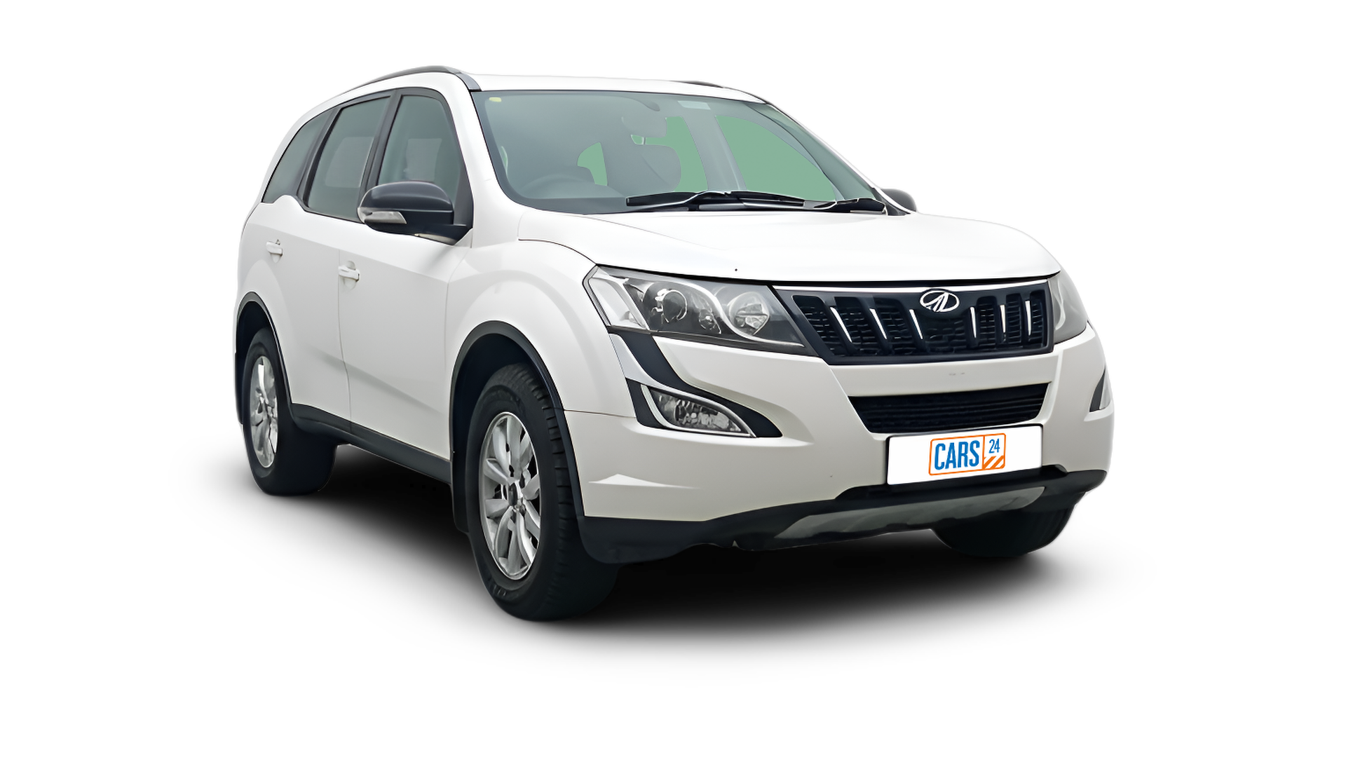 Mahindra XUV500-img